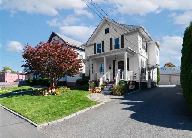 Property at 58 Homewood Ave, North Providence, RI 02911, 3 beds, 2 baths