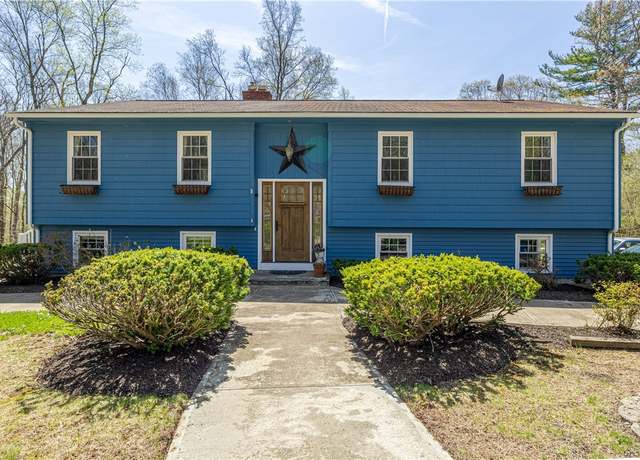 Property at 75 Winsor Rd, Foster, RI 02825, 3 beds, 2 baths