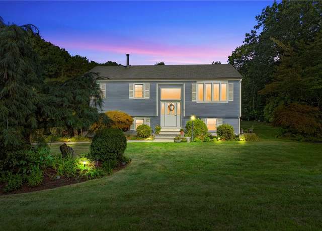 Property at 22 Camelot Cir, Johnston, RI 02919, 3 beds, 1.5 baths