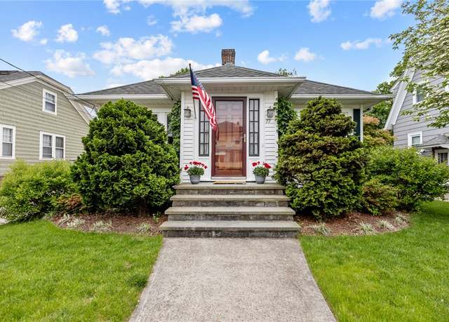 Property at 77 Friendly Rd, Cranston, RI 02910, 2 beds, 1 bath