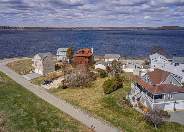 Property at 310 Common Fence Blvd, Portsmouth, RI 02871