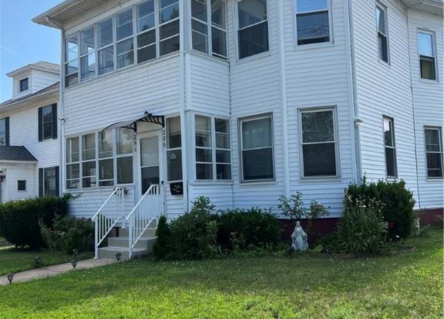 Property at 286 288 Smithfield Ave, Pawtucket, RI 02860, 4 beds, 2 baths