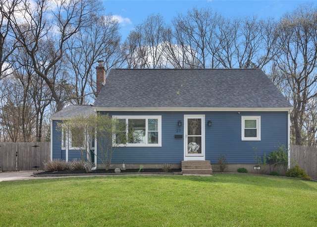 Property at 27 Cynthia Dr, Coventry, RI 02816, 4 beds, 2 baths