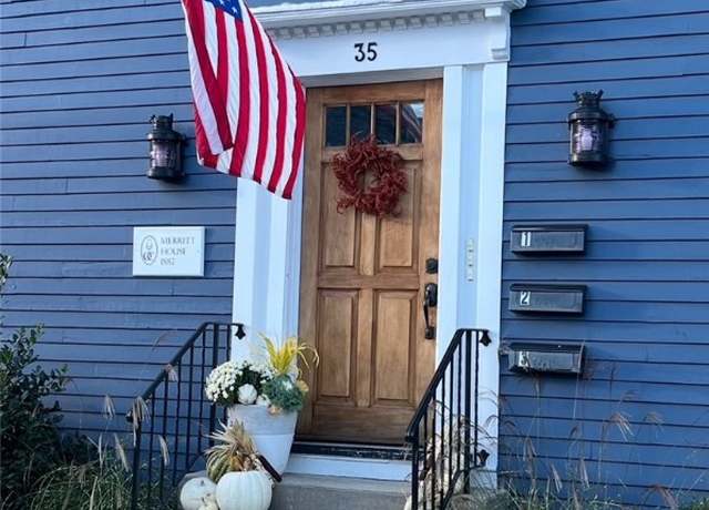 Property at 35 Elm St #2, Newport, RI 02840, 2 beds, 1 bath