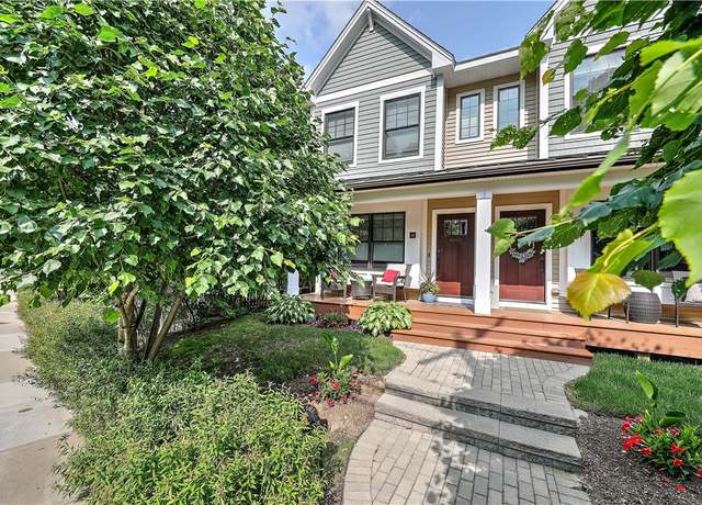 Property at 46 Taft Ave, Providence, RI 02906, 3 beds, 3 baths