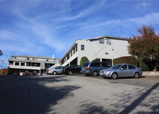 Property at 444 Woodward Rd #49, North Providence, RI 02904, 1 bed, 1 bath