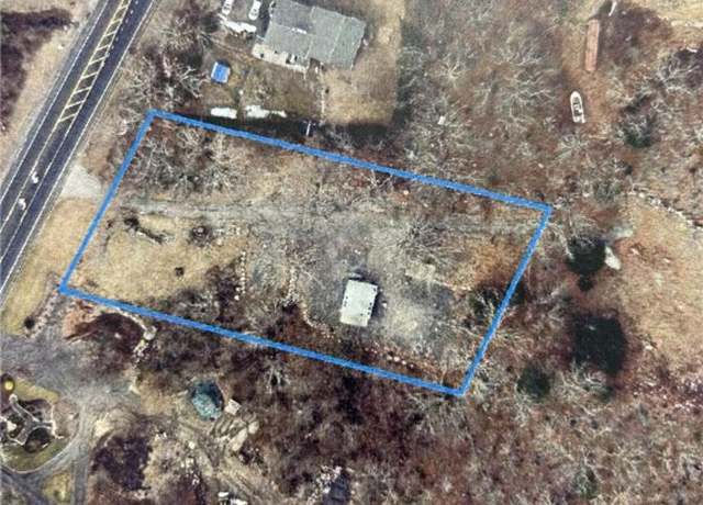 Property at 586 South County Trl, Exeter, RI 02822