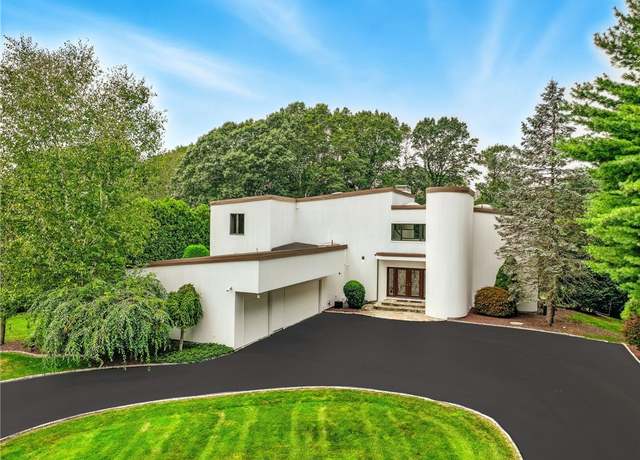 Property at 129 Valerie Ct, Cranston, RI 02921, 3 beds, 5.5 baths