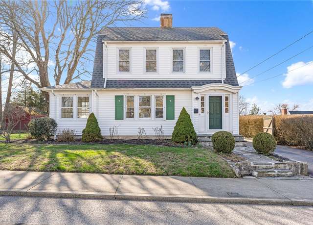 Property at 35 George St, Westerly, RI 02891, 3 beds, 1 bath