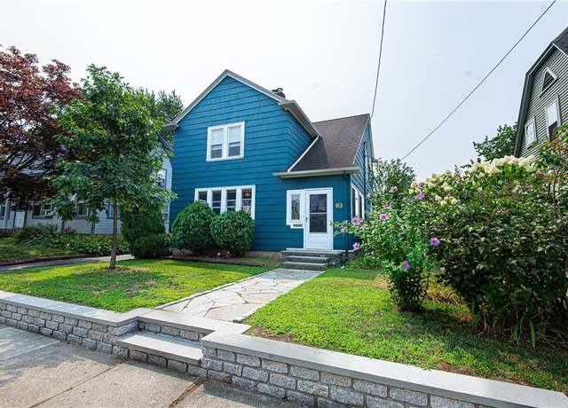 Property at 63 Paine Ave, Cranston, RI 02910, 3 beds, 1.5 baths
