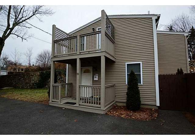 Property at 38 New London Ave, West Warwick, RI 02893, 3 beds, 1.5 baths