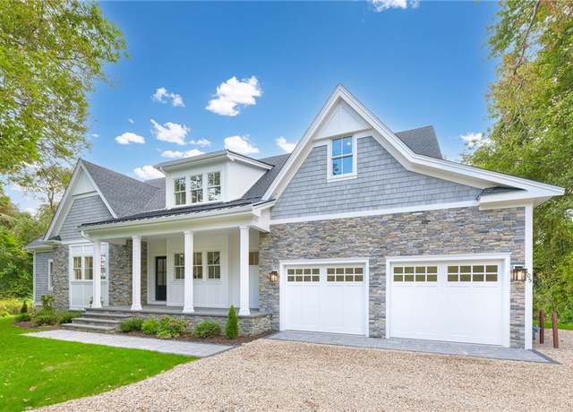 Property at 105 Robinson St, Narragansett, RI 02882, 4 beds, 3 baths