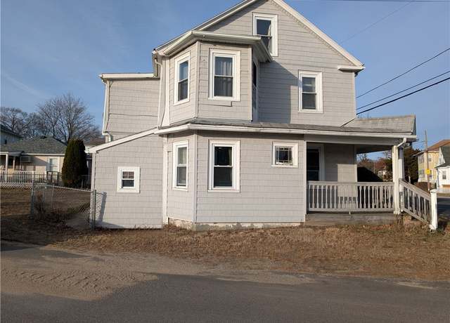 Property at 2 Fairmount Ave, Johnston, RI 02919, 3 beds, 1.5 baths