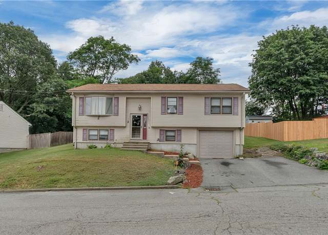 Property at 8 Gale Ct, North Providence, RI 02904, 3 beds, 1.5 baths