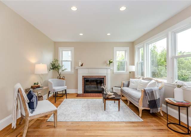 Property at 38 River St, Cranston, RI 02905, 3 beds, 2 baths