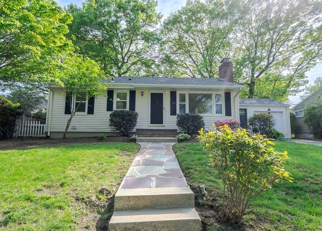 Property at 33 Perennial Dr, Cranston, RI 02920, 3 beds, 2 baths