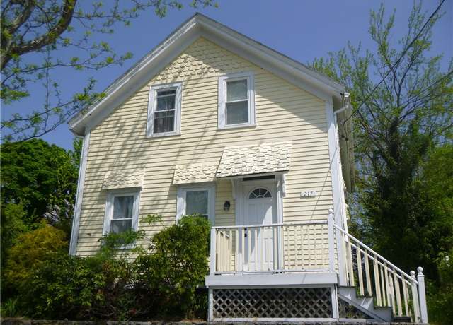 Property at 217 Bay View Ave, Cranston, RI 02905, 2 beds, 2 baths