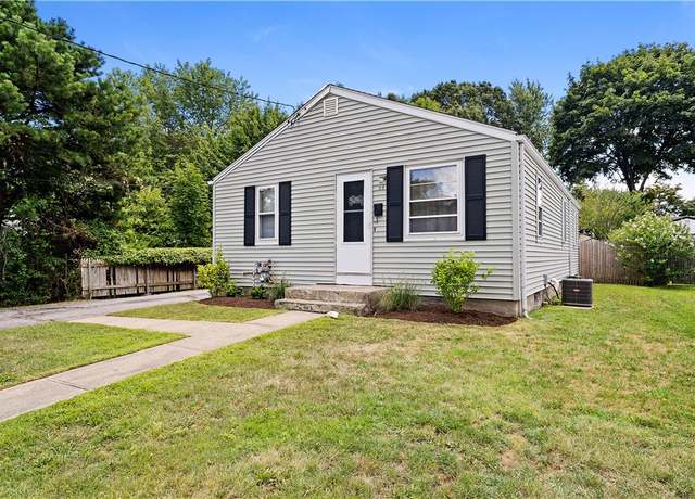 Property at 92 Falcon Ave, Warwick, RI 02888, 3 beds, 1 bath