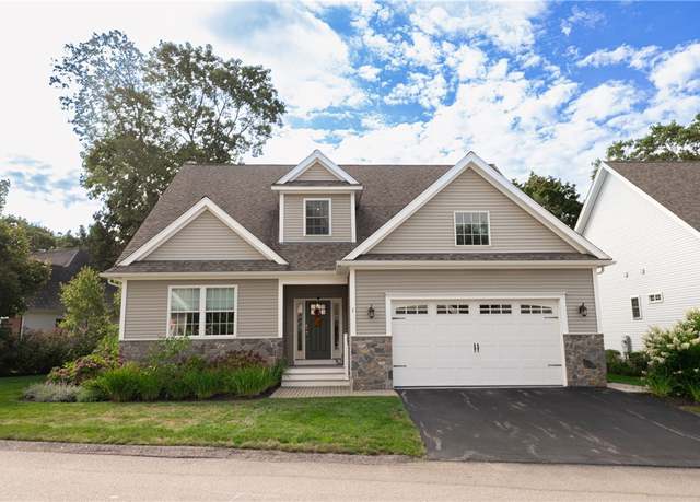 Property at 2 Abbey Ln, Westerly, RI 02891, 3 beds, 2.5 baths