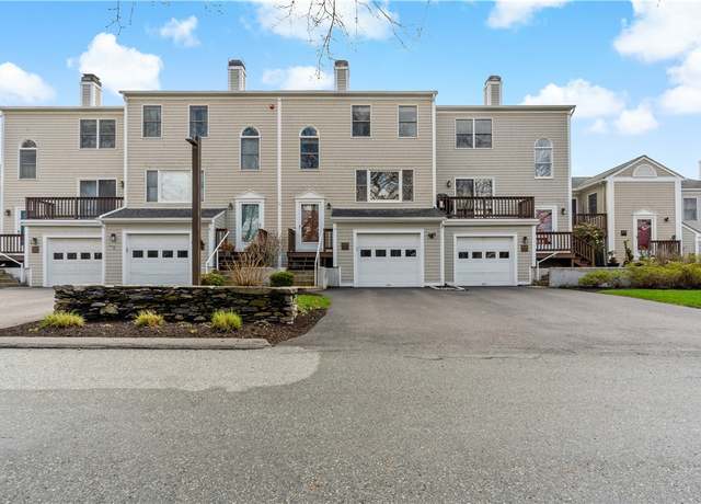 Property at 413 North Ln, Bristol, RI 02809, 3 beds, 2.5 baths