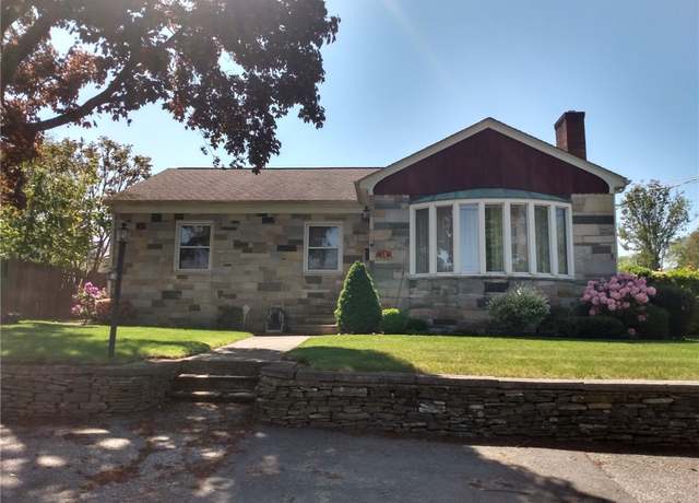 Property at 13 Winfield Rd, Johnston, RI 02919, 3 beds, 1.5 baths