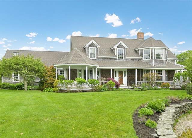Property at 576 584c West Main Rd, Little Compton, RI 02837, 4 beds, 4.5 baths