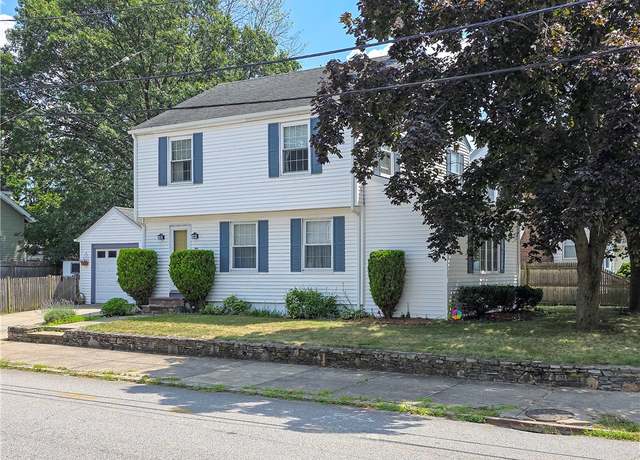 Property at 185 Hunts Ave, Pawtucket, RI 02861, 3 beds, 1.5 baths