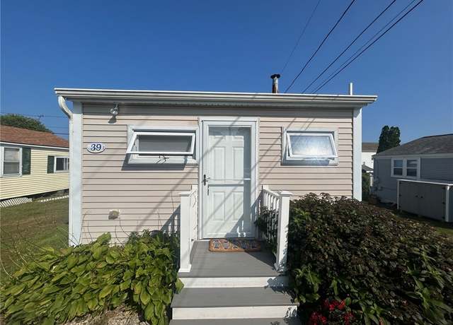 Property at 64 39 Burnside Ave, Narragansett, RI 02882, 1 bed, 1 bath