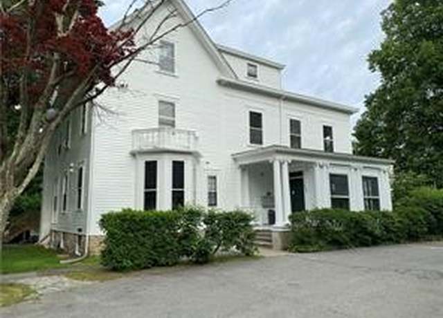 Property at 446 Bellevue Ave #6, Newport, RI 02840, 1 bed, 1 bath