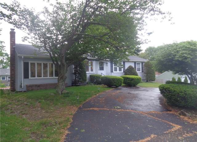 Property at 155 Lewiston St, Warwick, RI 02889, 3 beds, 1 bath