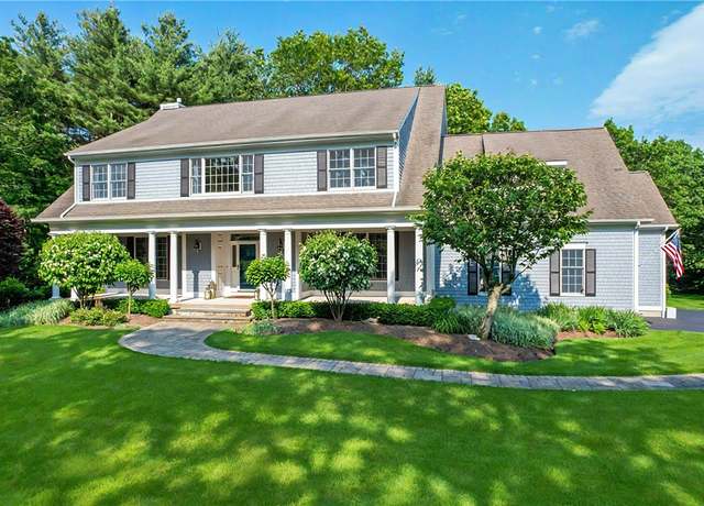 Property at 30 Taggart Ct, East Greenwich, RI 02818, 4 beds, 5 baths