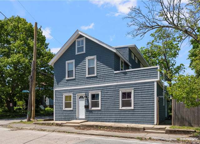 Property at 39 Fair St, Warwick, RI 02888, 4 beds, 3 baths