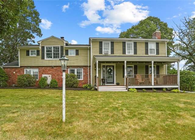 Property at 263 Abbott Run Valley Rd, Cumberland, RI 02864, 4 beds, 2.5 baths