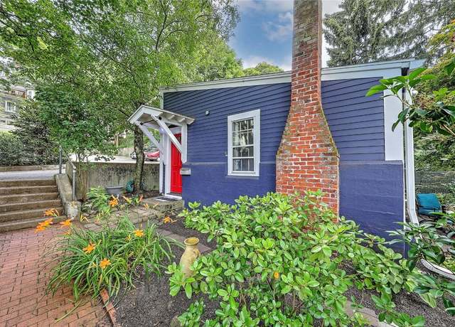 Property at 2 Burrs Ln, Providence, RI 02904, 1 bed, 1 bath