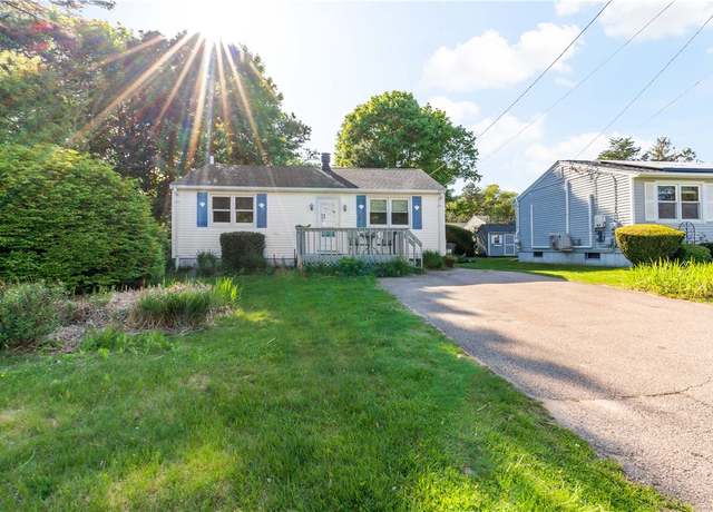 Property at 116 Balsam Rd, South Kingstown, RI 02879, 2 beds, 1 bath