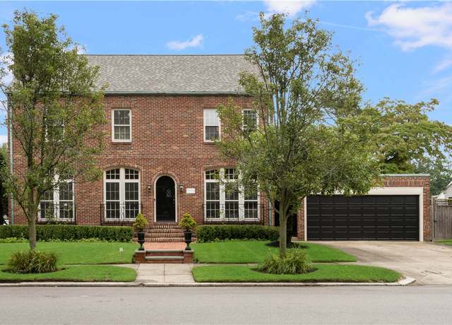 Property at 151 Cole Ave, Providence, RI 02906, 5 beds, 2.5 baths