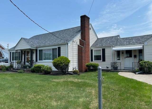 Property at 24 Egan Rd, Cranston, RI 02910, 3 beds, 1 bath