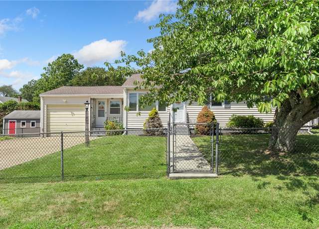 Property at 68 Canario Dr, Warren, RI 02885, 3 beds, 2 baths