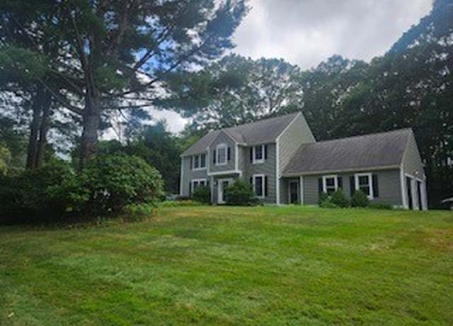 Property at 35 Sheep Farm Dr, East Greenwich, RI 02818, 4 beds, 2.5 baths