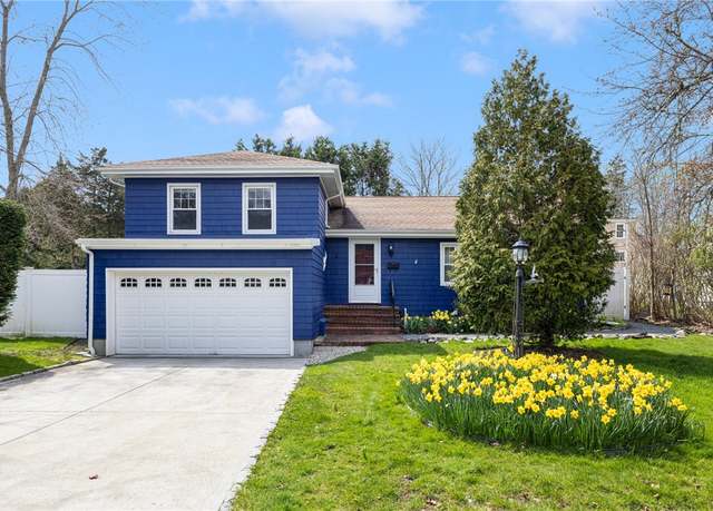 Property at 9 Valley Dr, Bristol, RI 02809, 3 beds, 2 baths