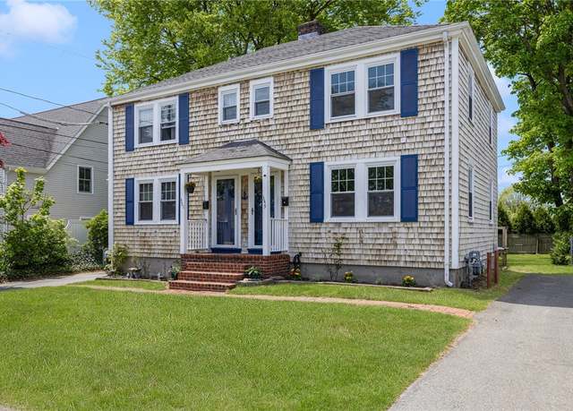 Property at 349 351 Boulevard, Middletown, RI 02842, 4 beds, 2 baths