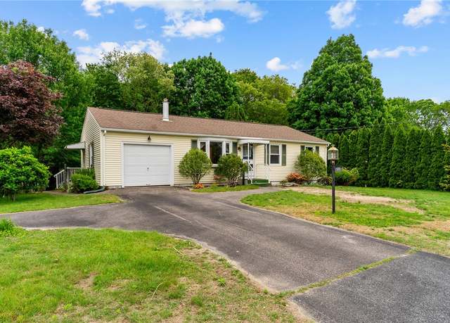 Property at 599 Walnut Hill Rd, Woonsocket, RI 02895, 3 beds, 1.5 baths
