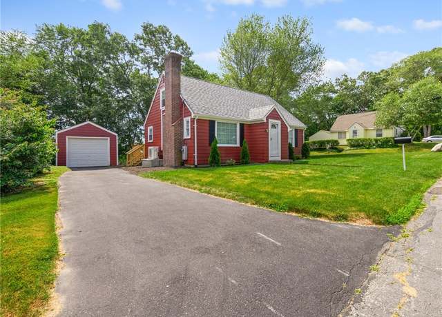 Property at 10 Palmer St, Smithfield, RI 02828, 3 beds, 2 baths
