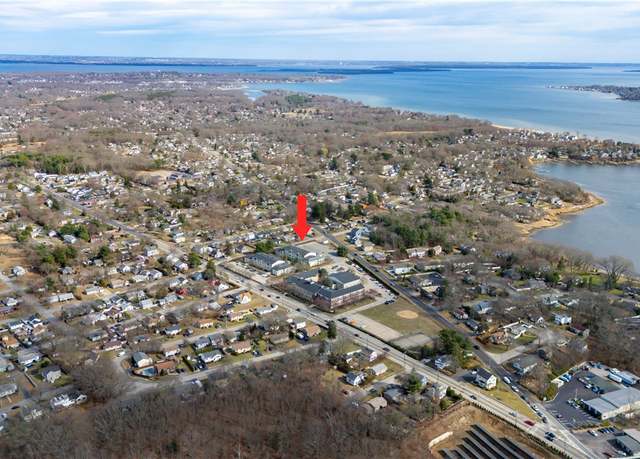 Property at 3524 West Shore Rd #906, Warwick, RI 02886, 1 bed, 1 bath