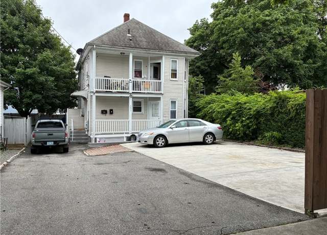 Property at 121 Murray St, Providence, RI 02909, 6 beds, 2 baths
