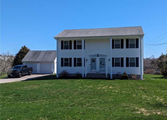 Property at 50 Tockwotten Cove Rd, Charlestown, RI 02813, 2 beds, 1.5 baths