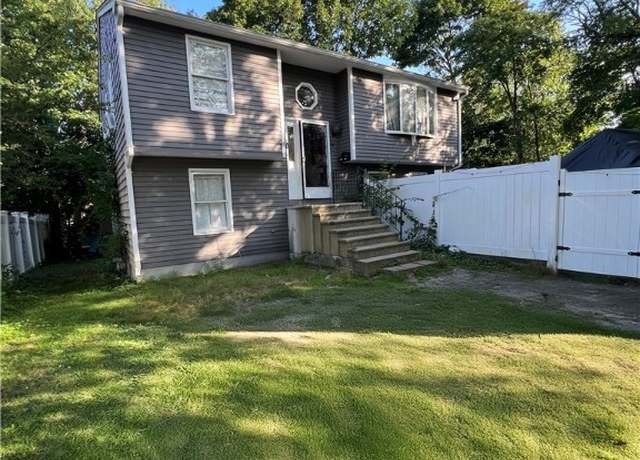 Property at 94 Waverly St, Warwick, RI 02889, 3 beds, 2 baths