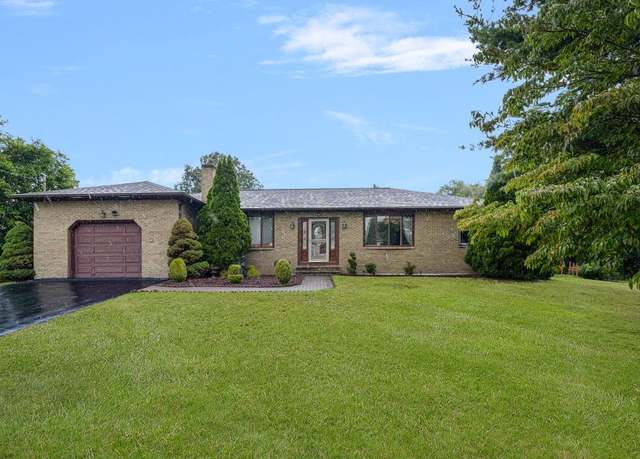 Property at 65 Janet Dr, Cranston, RI 02921, 3 beds, 2 baths