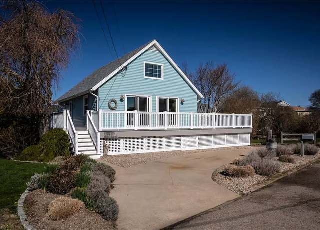 Property at 24 Redwood Dr, Narragansett, RI 02882, 3 beds, 1 bath