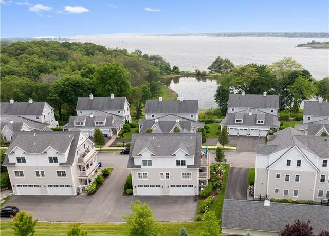 Property at 40 Kettle Point Ave, East Providence, RI 02914, 3 beds, 2.5 baths